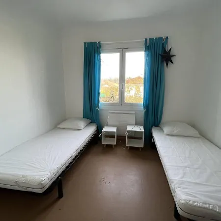 Maison Cambo-les-bains, 4 Pièces, 4 Personnes - Fr-1-495-48 Hébergement de vacances Cambo-les-Bains